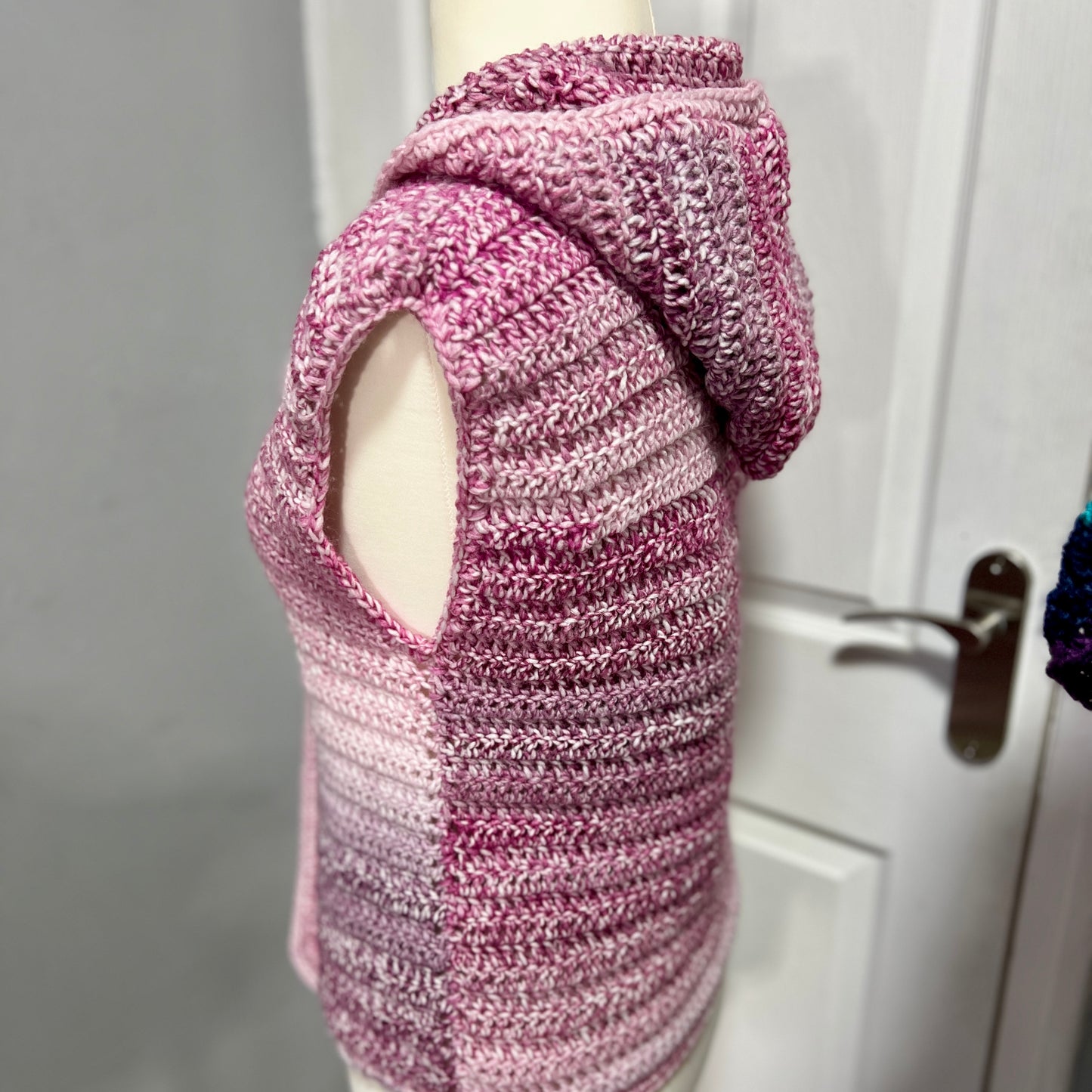 'Roving' Pink/Red Waistcoat with Hood 12-14 UK