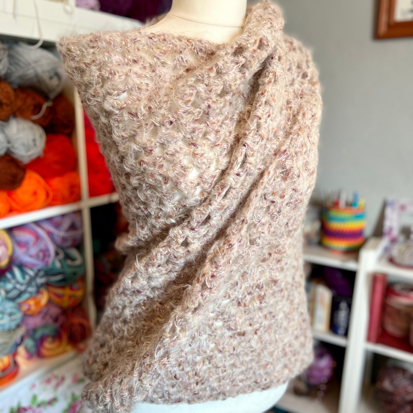 Shawl - Fluffy Fawn