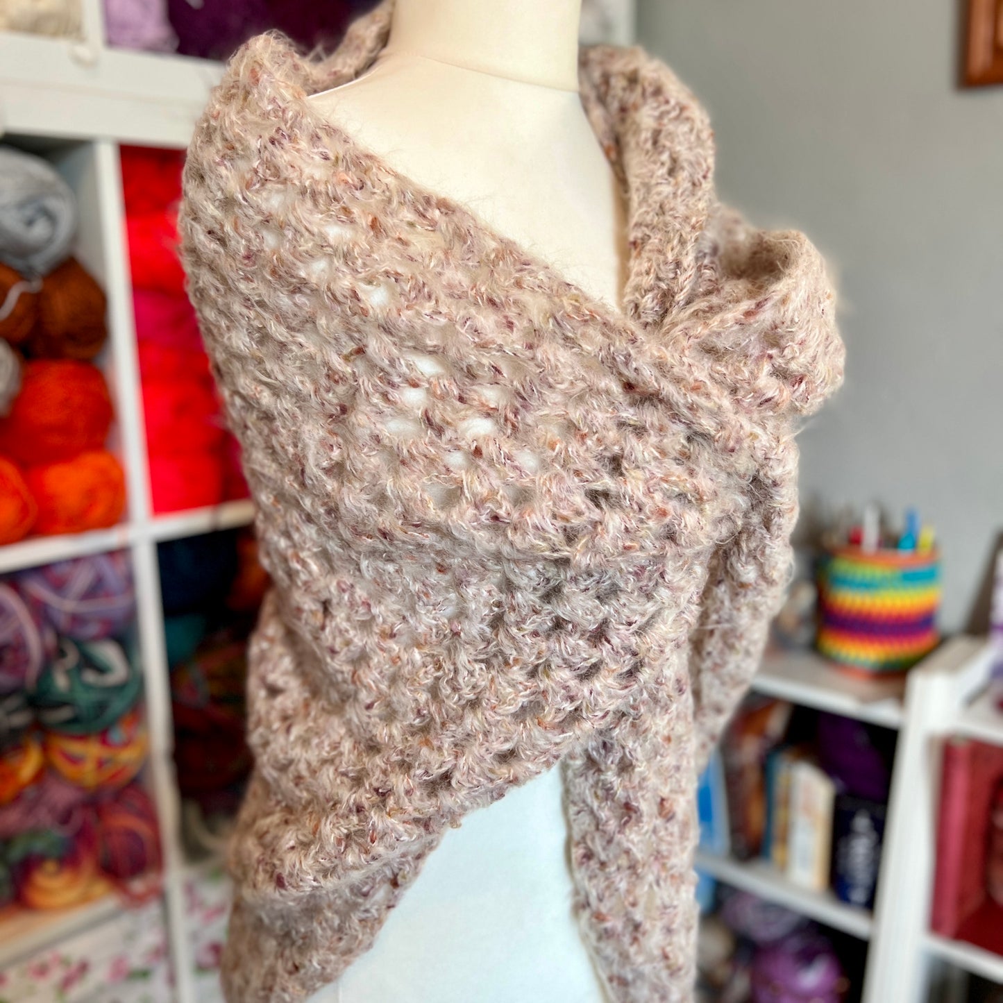 Shawl - Fluffy Fawn