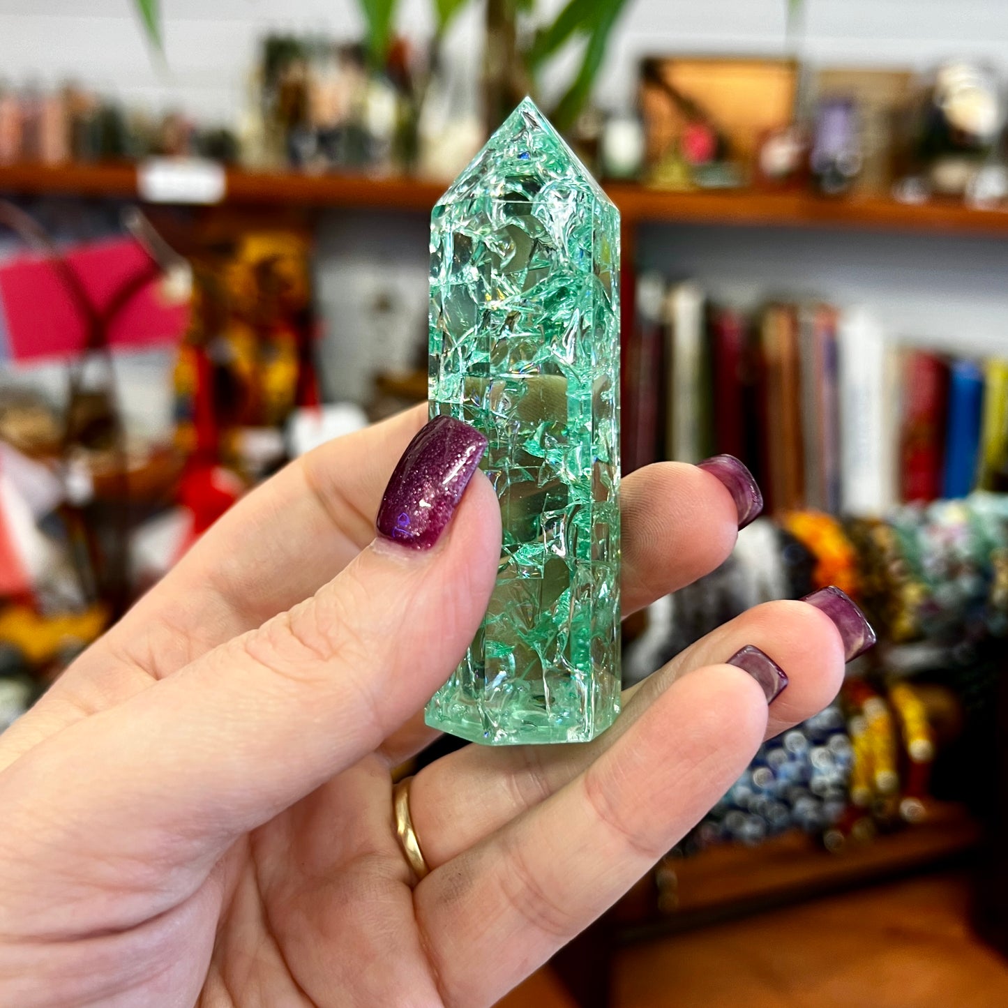 Crackle Quartz Tower