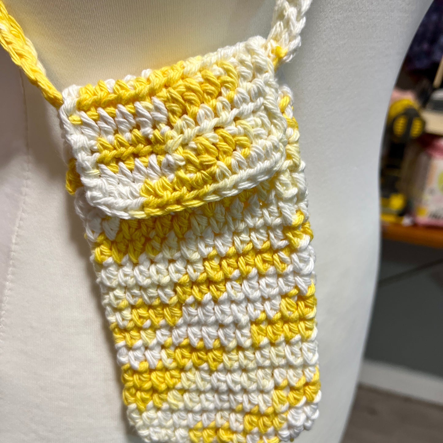 Phone Case with shoulder strap - Crochet Bag