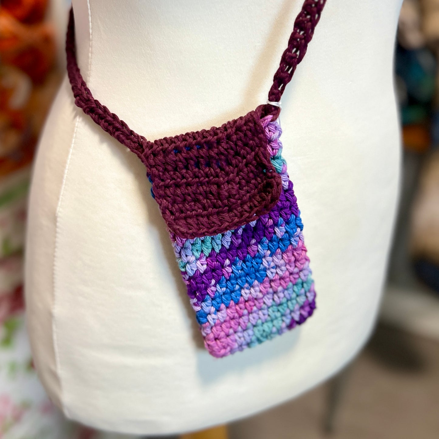 Phone Case with shoulder strap - Crochet Bag