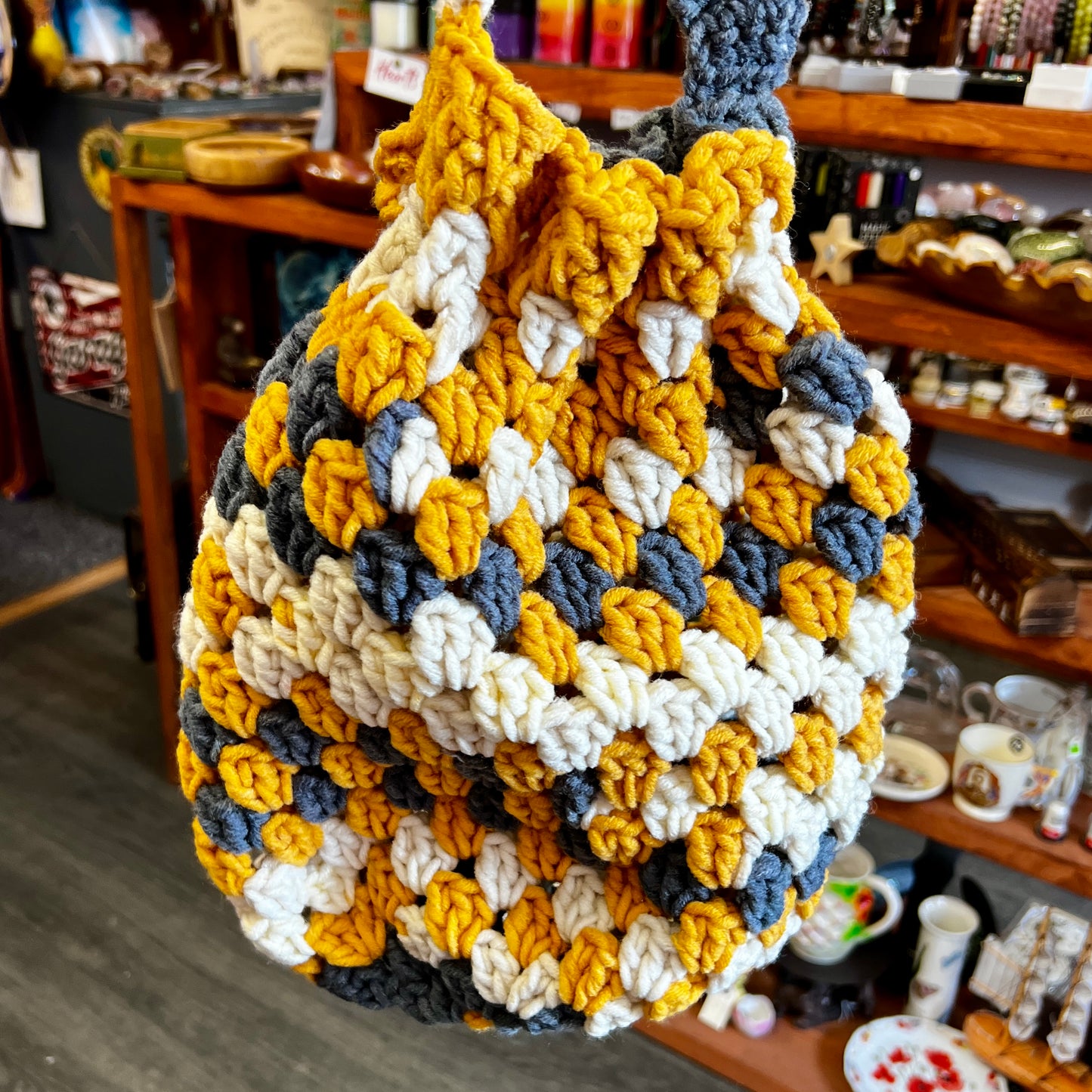 Crochet Dorothy Bag - Yellow/Grey/White