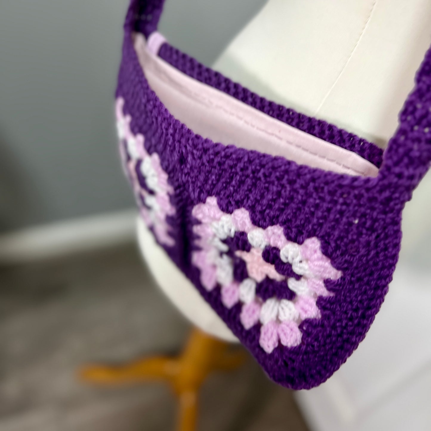 Crochet Granny Square Lined Shoulder Bag Medium