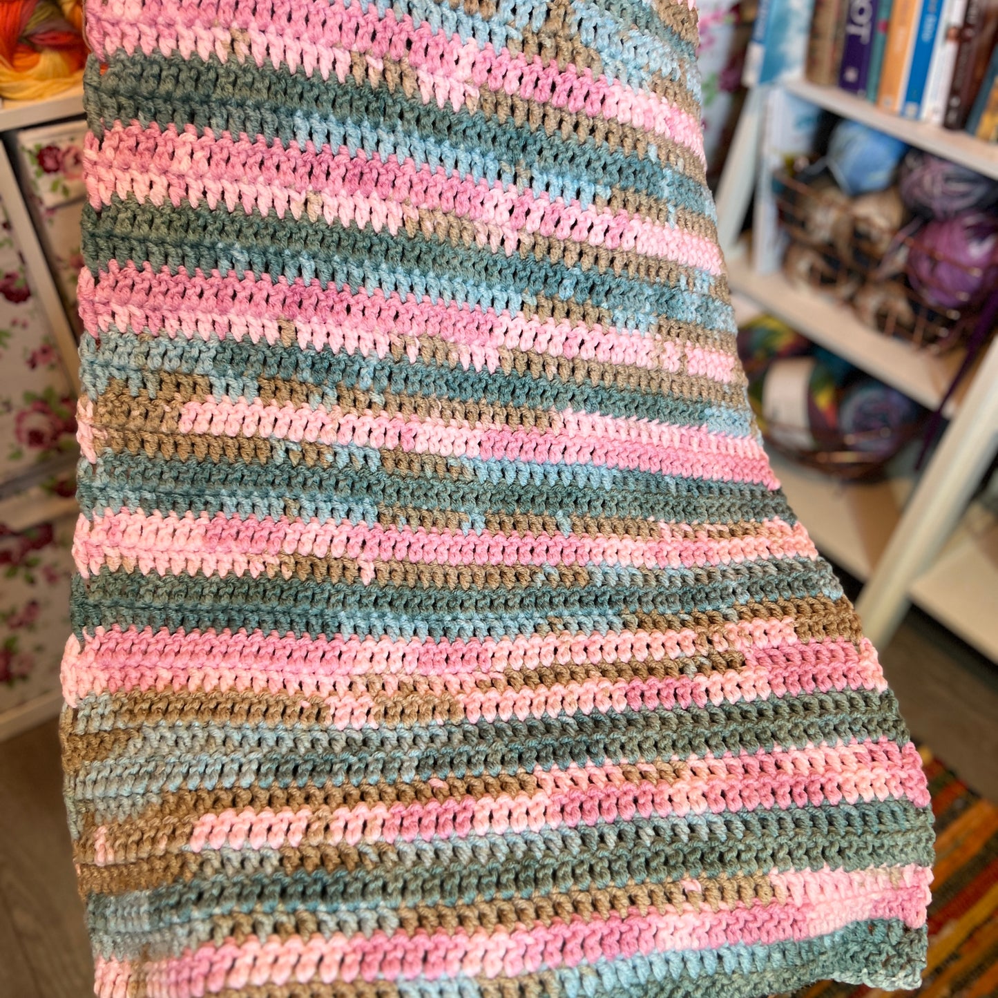 Chunky Lap Crochet Blanket - Pastels