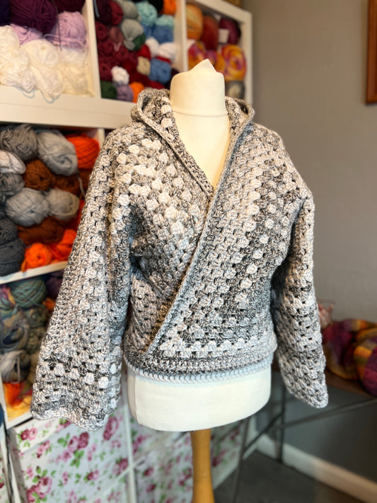 Hexagon Ballet Wrap Cardigan with Hood - Grey