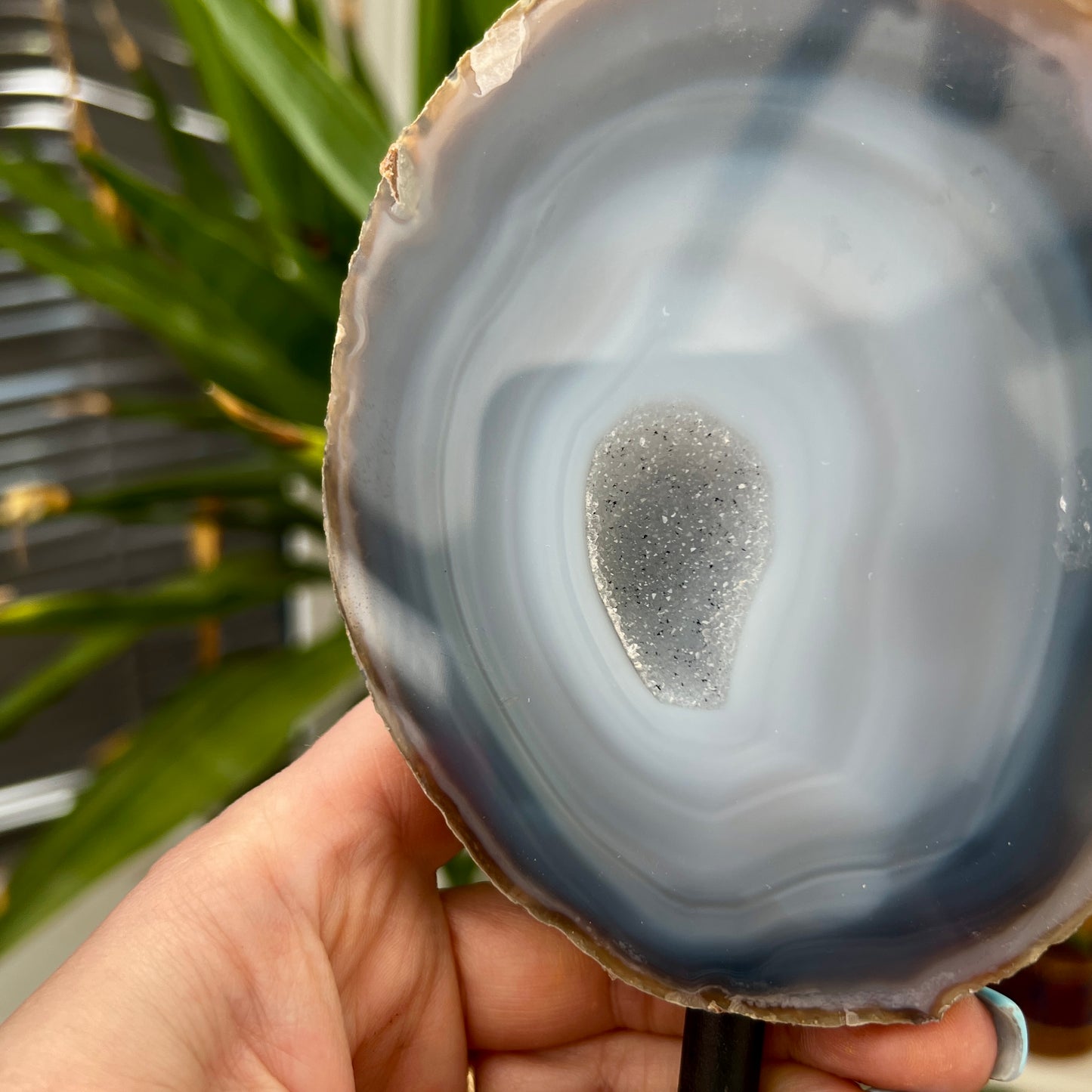 Agate with Druzy on a stand