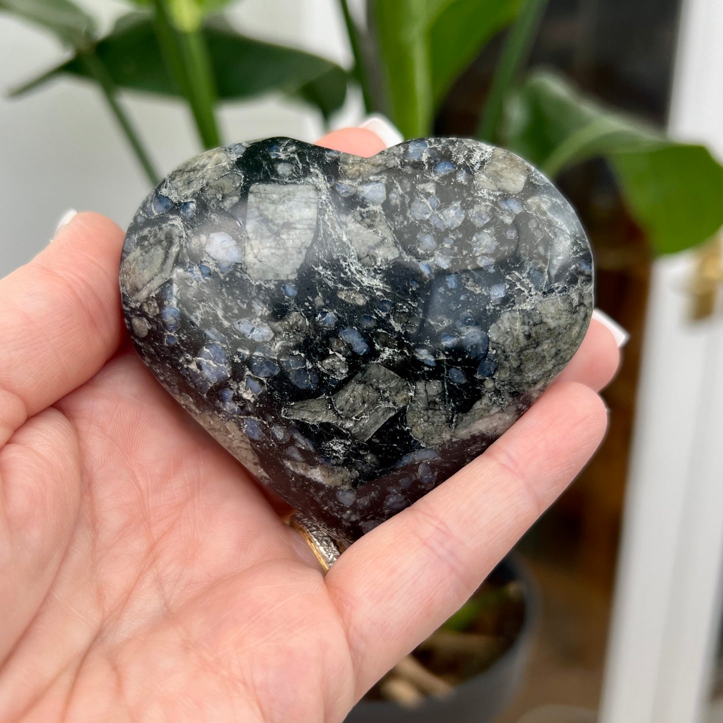 Que Sera (Llanite) Heart